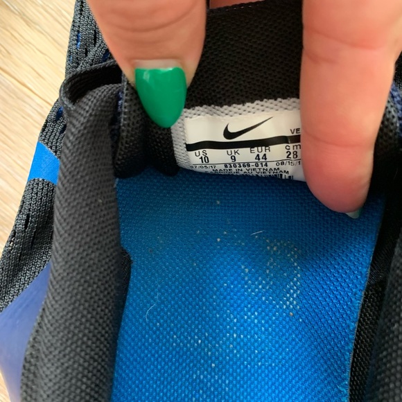 Nike Running shoes size 10 M - Picture 3 of 5